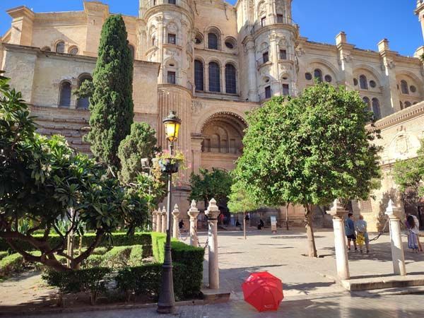 Punto de encuentro visita al interior de la catedral de malaga